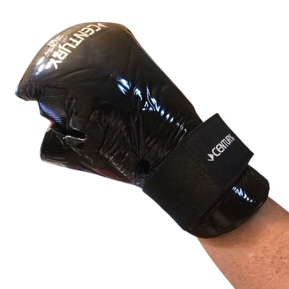 Unisex CENTURY Martial Arts Sparring Gloves NWOT - Picture 3 of 7